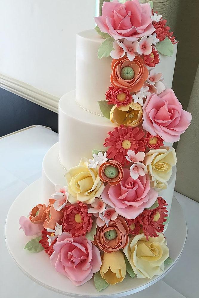 33 Simple Romantic Wedding Cakes | Wedding Forward