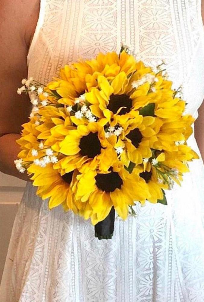 24 Brilliant Sunflower Wedding Bouquets For Happy Wedding