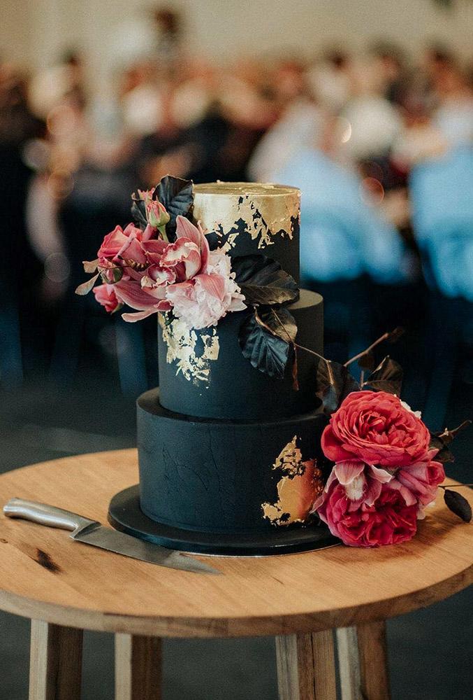 39 Black And White Wedding Cakes Ideas | Wedding Forward