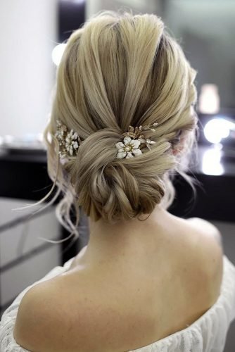 36 Pretty Swept-Back Wedding Hairstyles | Wedding Forward