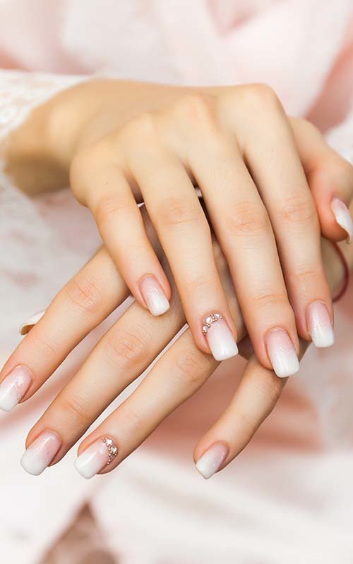 50 Best Wedding Day Nails for Every Style : Glitter French Nail