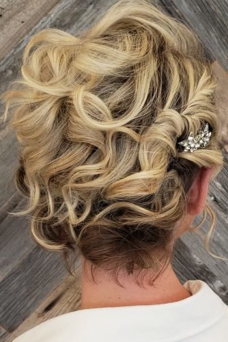 Curly Wedding Hairstyles From Playful To Chic | Wedding Forward