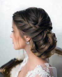 Best 2022 Wedding Updos Ideas For Every Bride | Wedding Forward