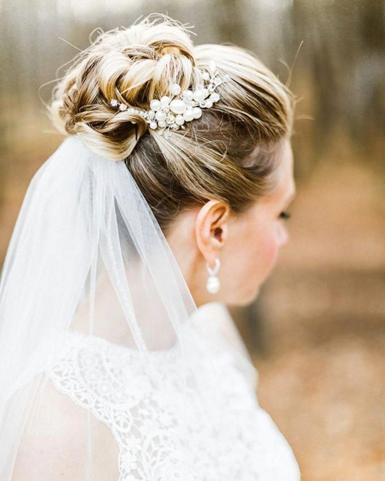 39 Perfect Wedding Hairstyles For Medium Hair | Wedding Forward