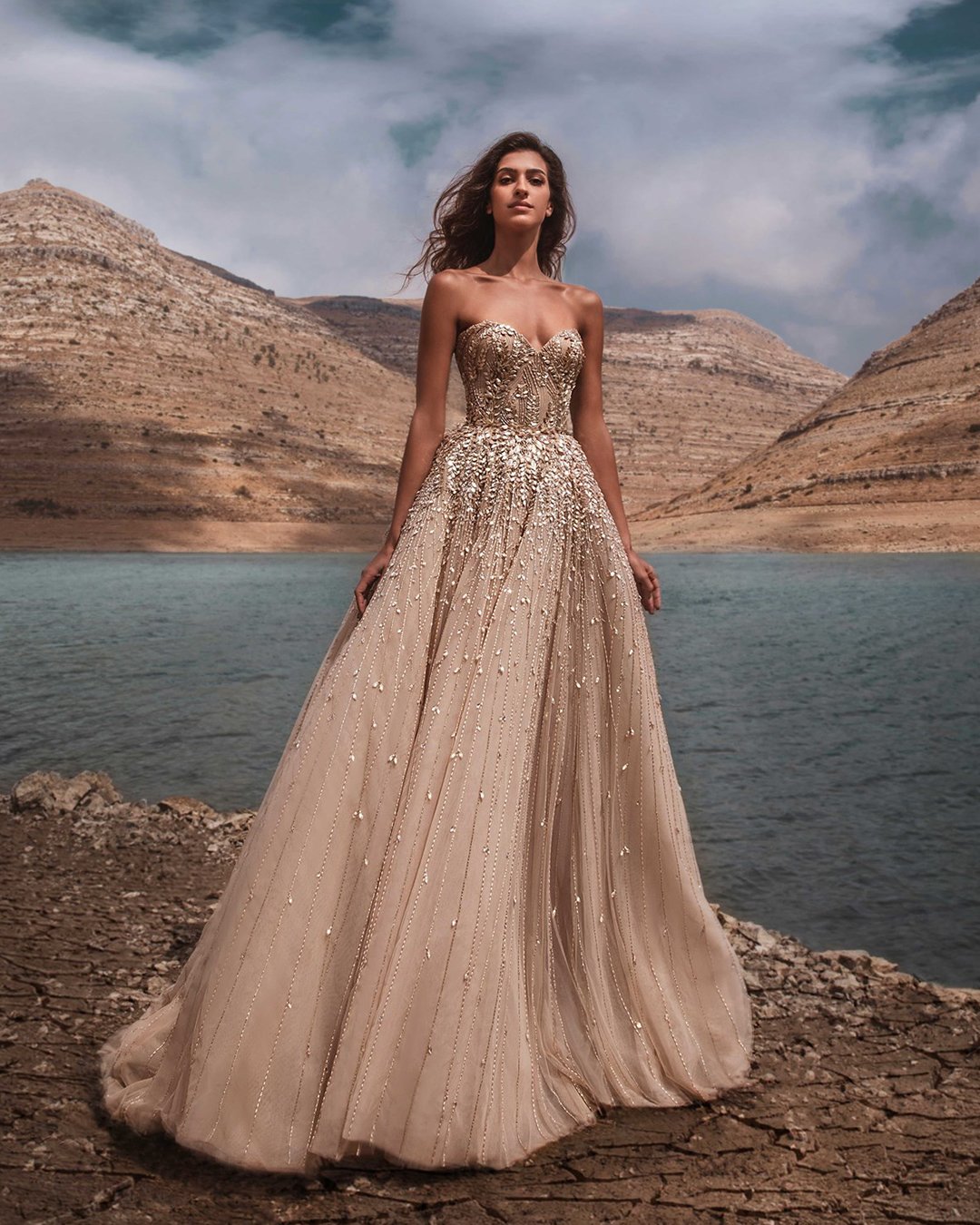 Gold Wedding Gowns For Bride Who Wants To Shine