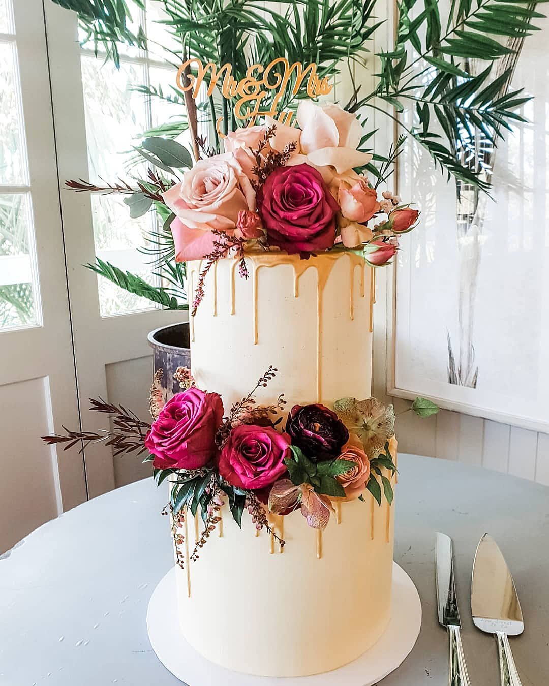 Drip Wedding Cakes: 42 Unique Cake Ideas For Your Wedding