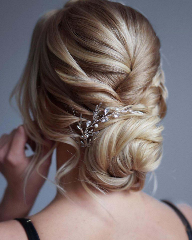 41 Perfect Wedding Hairstyles For Medium Hair | Wedding Forward