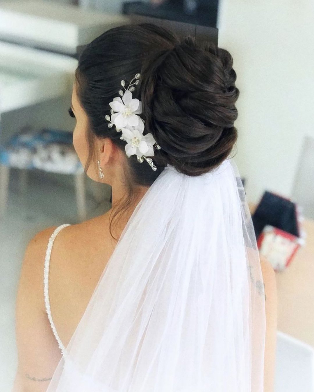 30 Lovely Wedding Bun Hairstyles | Wedding Forward