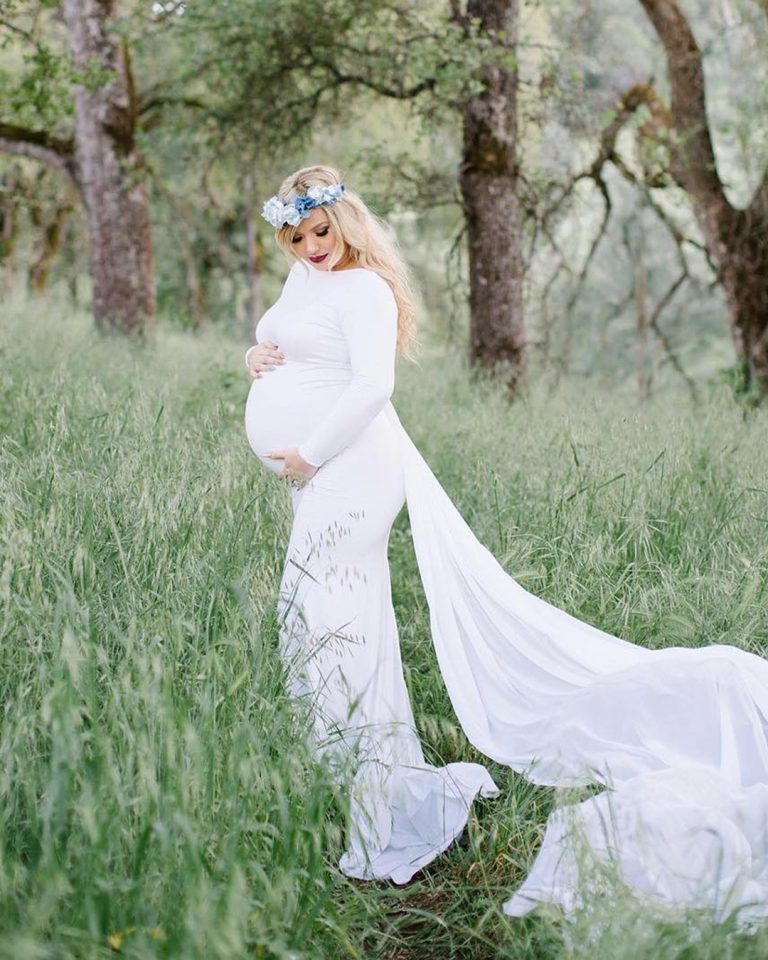 Maternity Wedding Dresses: 18 Looks For Mom's + Faqs