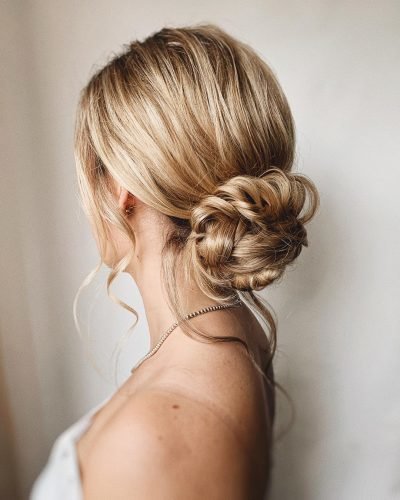 Wedding Updos 2022 Guide: 50 Best Looks, Expert Tips & FAQs