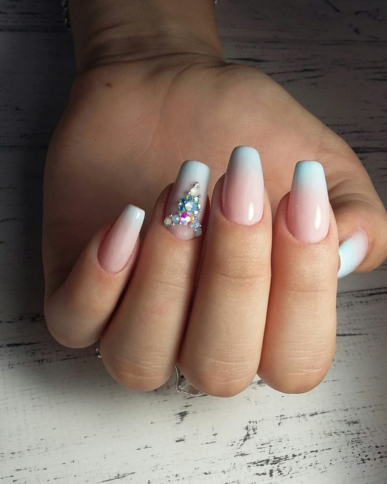 French Wedding Nails Ideas And Tips [2022/23 Guide + FAQs]