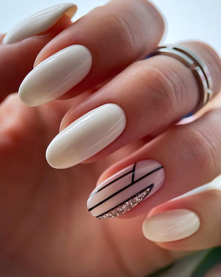 Almond Wedding Nails: 20 Ideas Suitable For Most Brides + FAQs