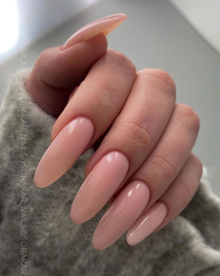 Almond Wedding Nails: 20 Ideas Suitable For Most Brides + FAQs