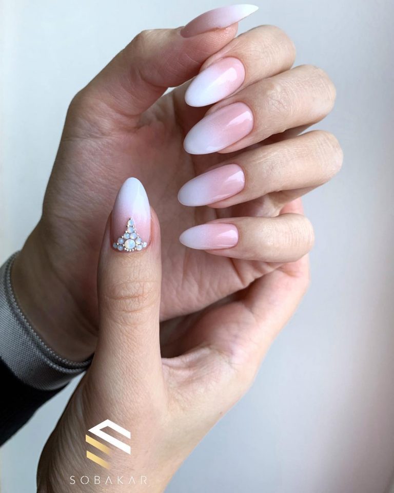 Almond Wedding Nails: 20 Ideas Suitable For Most Brides + FAQs